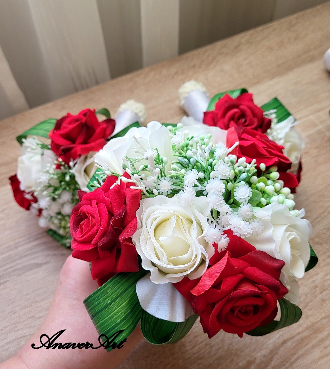 Buchet pentru domnisoare de onoare - accesorii nuntă - buchet mireasă - Artynos.ro Buchet pentru domnisoare de onoare - accesorii nuntă - buchet mireasă - Artynos.ro