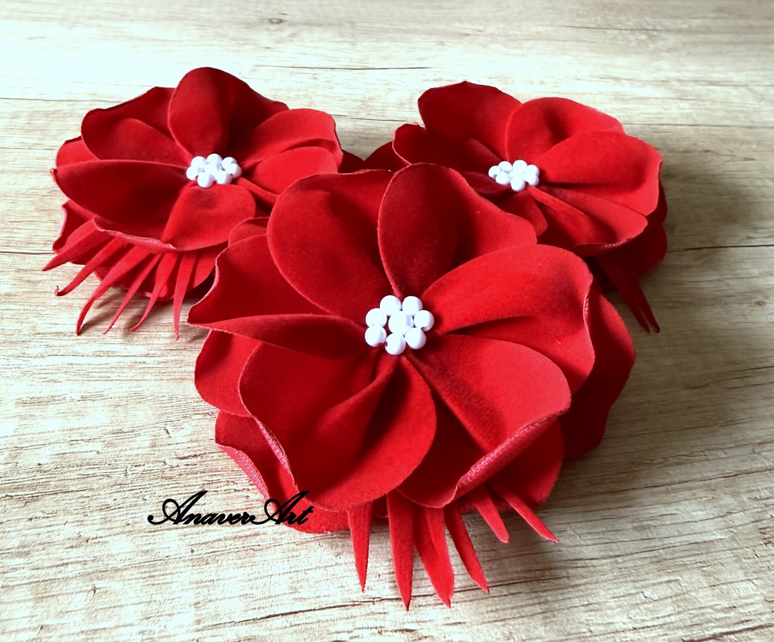 Brosa catifea/Martisor - bijuterii - mărțișor - Artynos.ro