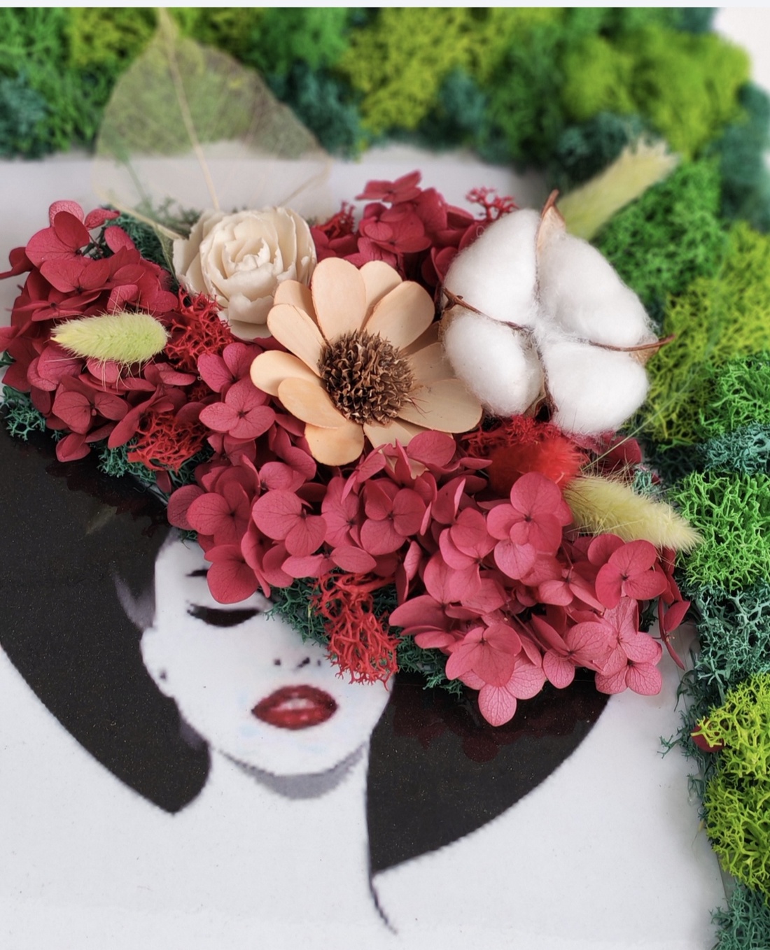 Tablou decorativ cu licheni stabilizați si flori-Handmade-Dimensiune A4 - casă & stil de viață - decorațiuni de casă - decorațiuni de pereți - tablou cu licheni - Artynos.ro