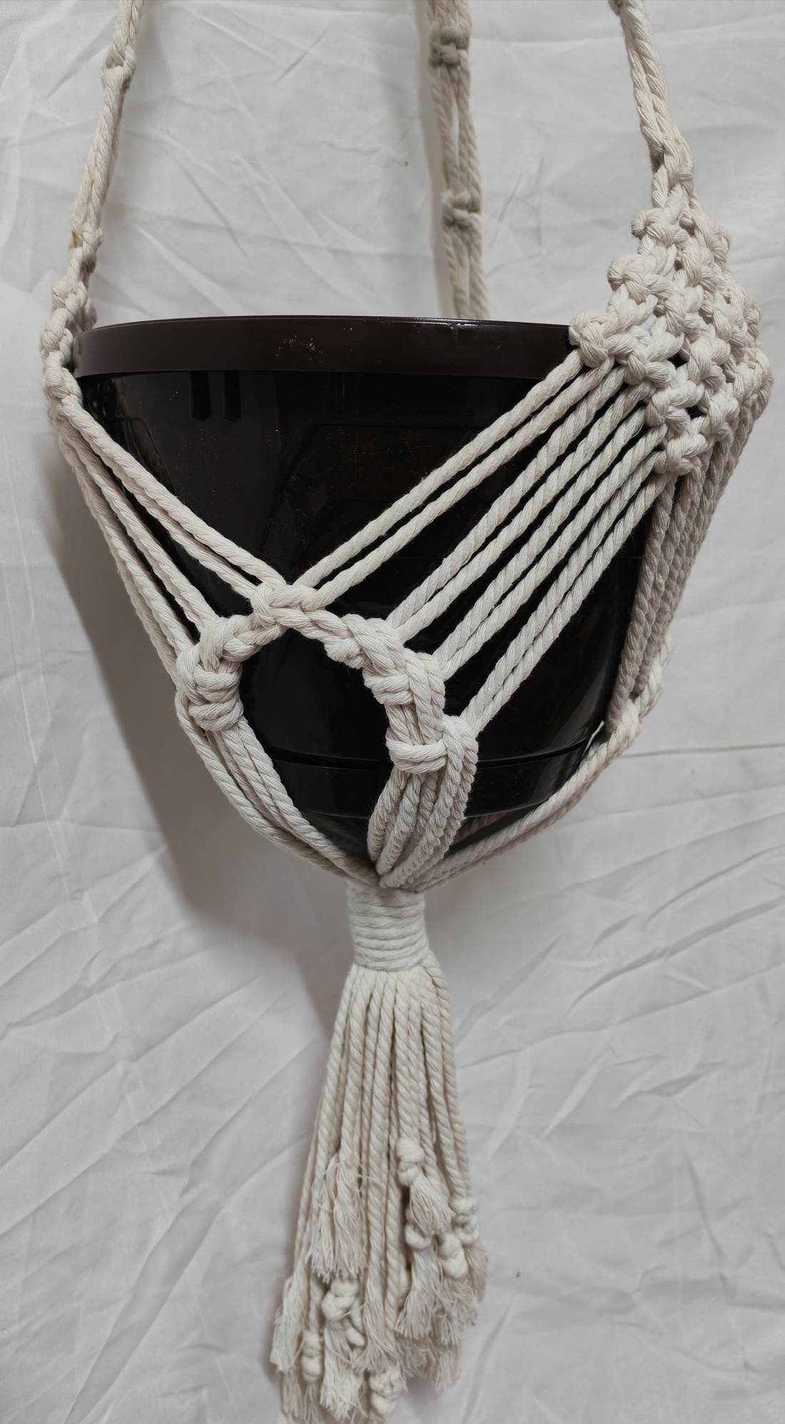 Suport ghiveci macrame handmade din bumbac 3 mm-agățător plante stil boho - casă & stil de viață - decorațiuni de casă - accesorii florale - ghiveci de plante - Artynos.ro