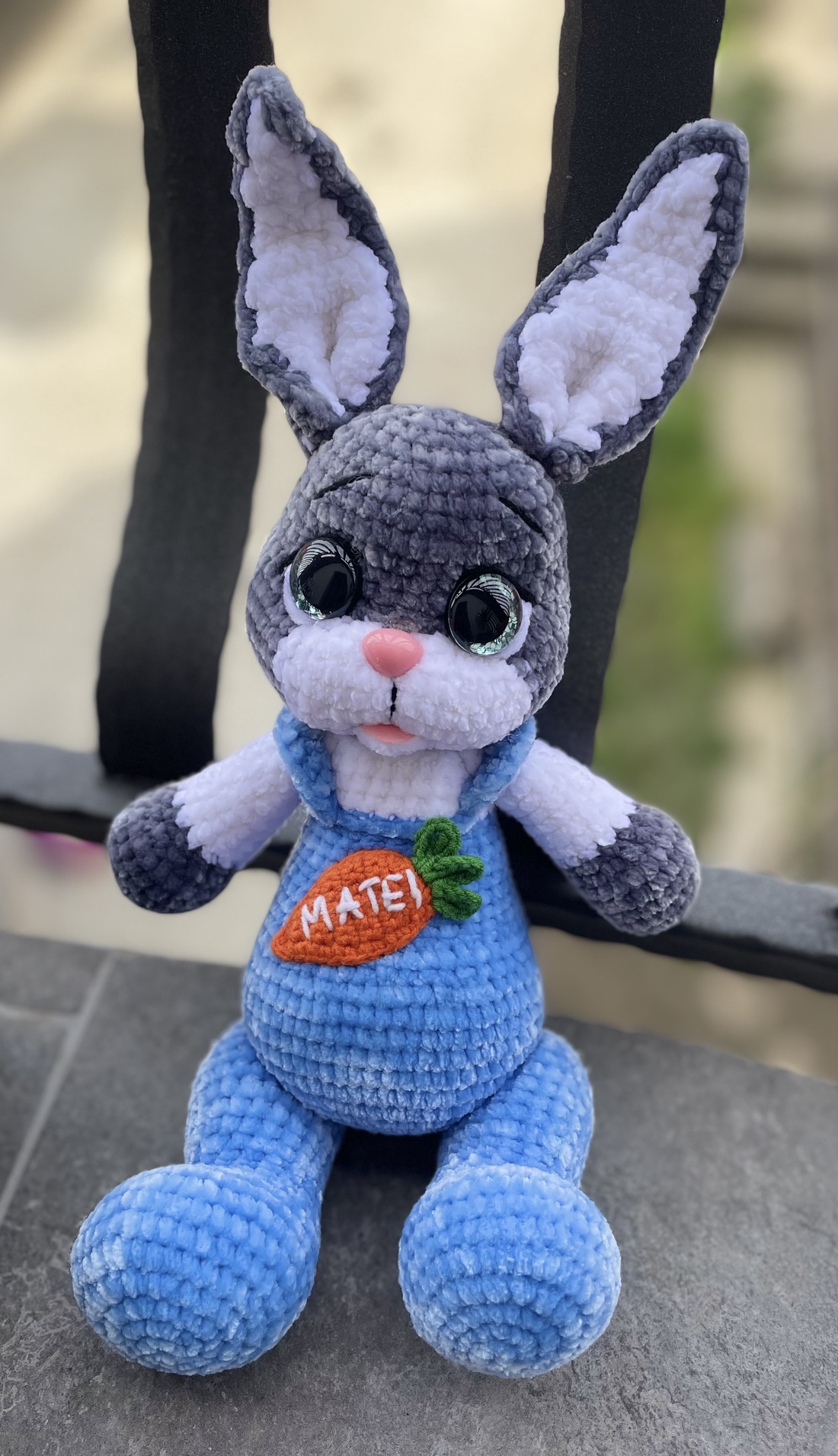 Iepuraș croșetat  - jucării și echipamente pentru copii - plușuri - păpușă croșetată, păpușă de pluș - Artynos.ro