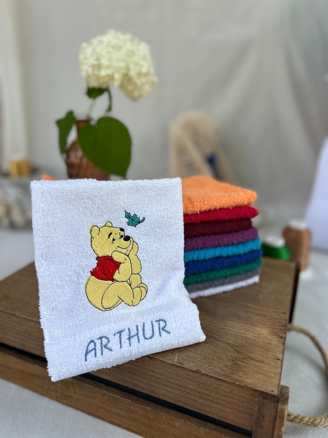 Prosop de mâini personalizat brodat - casă & stil de viață - accesorii baie - prosoape - Artynos.ro Prosop de mâini personalizat brodat - casă & stil de viață - accesorii baie - prosoape - Artynos.ro