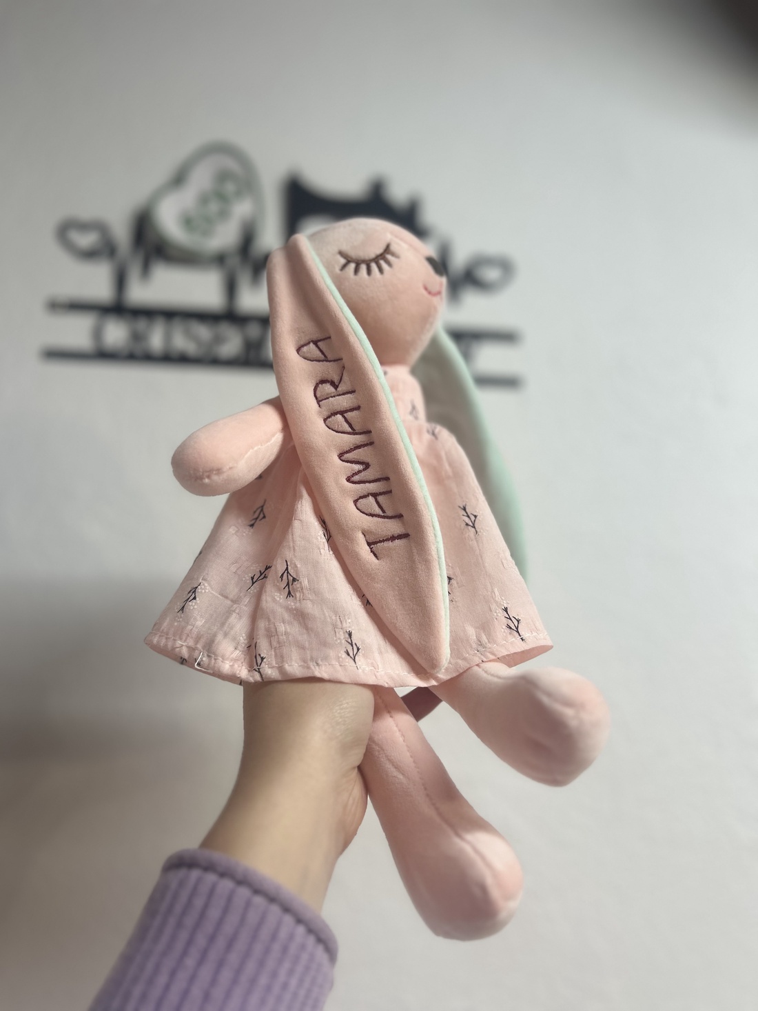 Iepurica - jucării și echipamente pentru copii - plușuri - iepure de pluș - Artynos.ro