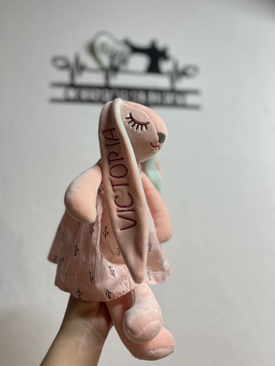 Iepurica - jucării și echipamente pentru copii - plușuri - iepure de pluș - Artynos.ro