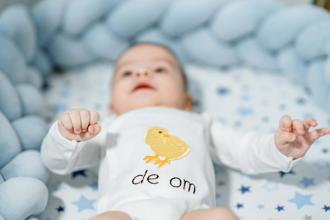 Body Pui de om - îmbrăcăminte și modă - haine bebeluși și copii - body bebeluși - Artynos.ro