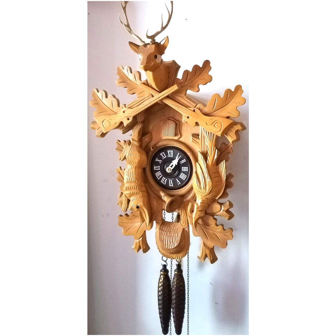 Ceas cu cuc mare sculptat vânător Pădurea Neagră - casă & stil de viață - decorațiuni de casă - decorațiuni de pereți - ceasuri de perete - Artynos.ro