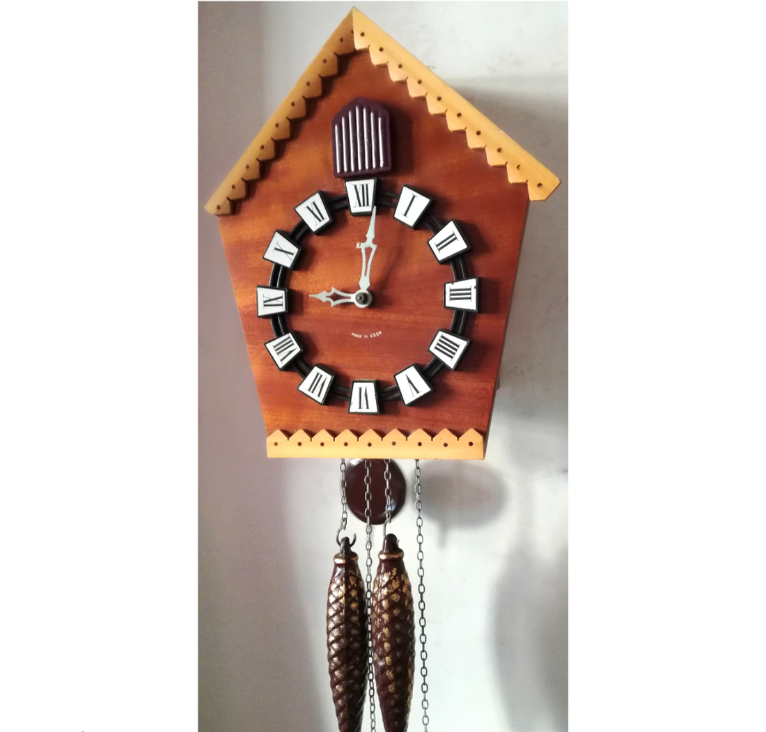 Ceas cu cuc vintage frumos, din lemn - casă & stil de viață - decorațiuni de casă - decorațiuni de pereți - ceasuri de perete - Artynos.ro