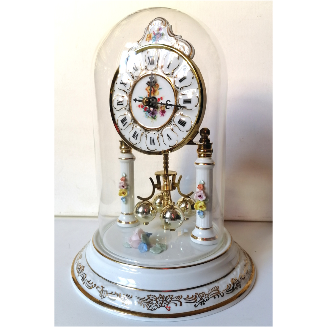 Ceas cu pendul vintage mare din porțelan cu capac de sticlă - casă & stil de viață - decorațiuni de casă - decorațiuni de pereți - ceasuri de perete - Artynos.ro