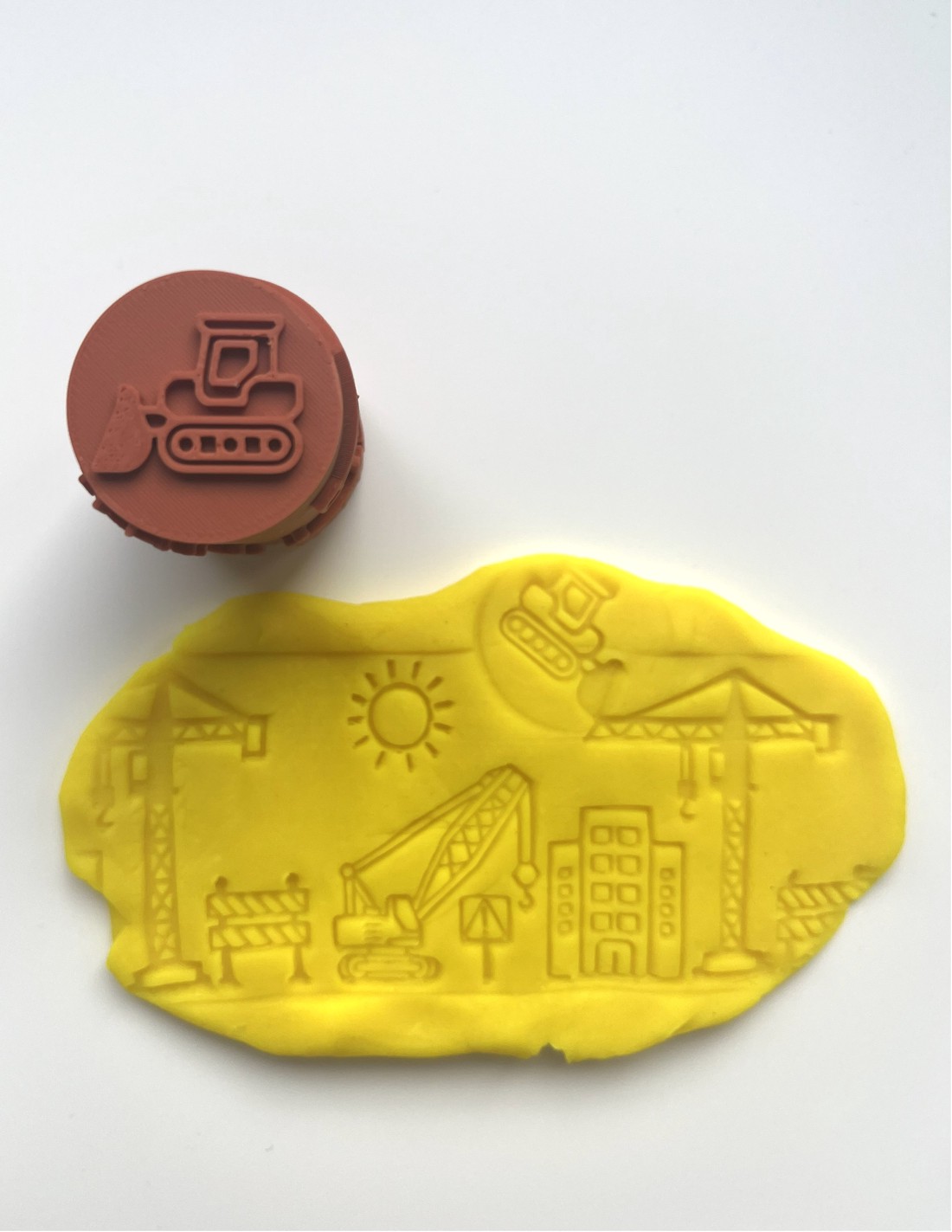 Rolă de modelare cu tematică de construcții / vehicule � Rolă de textură cu tematică de construcții � Modelator pentru plastilină și prăjituri � Rolă de modelare 3D -  - Artynos.ro