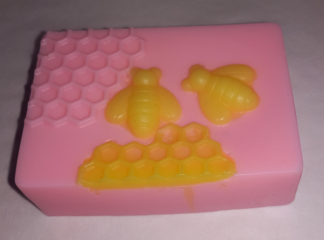 Sapun Bee  - igienă și înfrumusețare - săpunuri și articole de igienă - bureți de baie - Artynos.ro