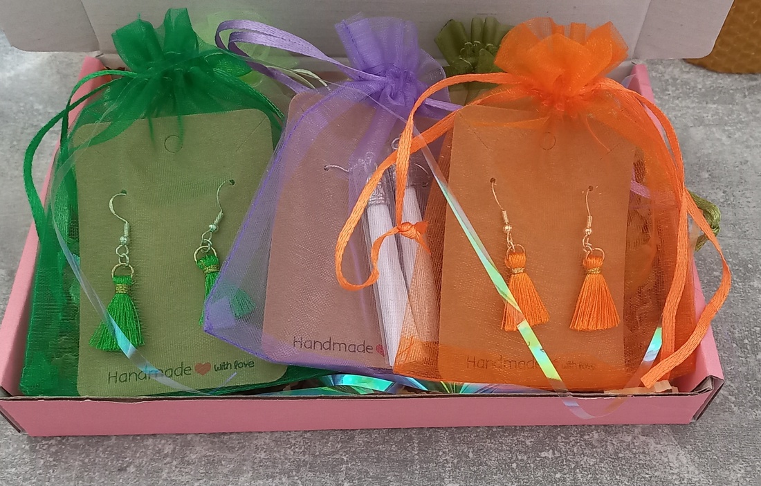 Cercei din pietre semiprețioase și ciucuras  - bijuterii - cercei - cercei din pietre semiprețioase - Artynos.ro