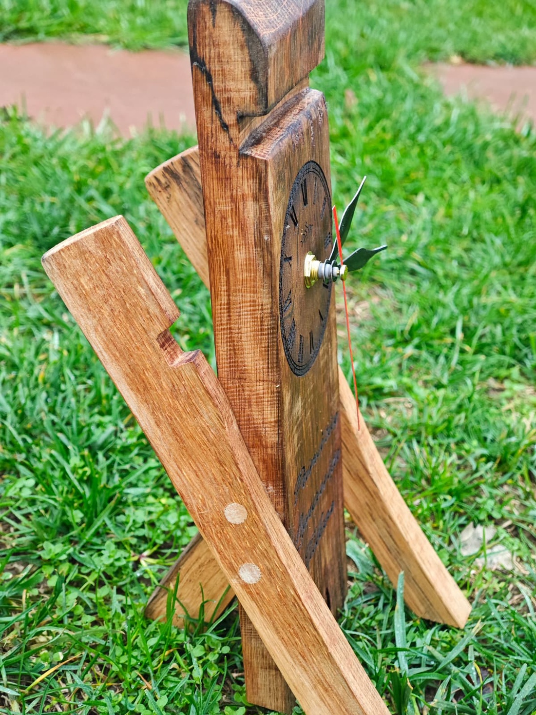 Ceas debirou din doagă de butoi - casă & stil de viață - decorațiuni de casă - decorațiuni de masă și rafturi - decorațiuni de masă - Artynos.ro