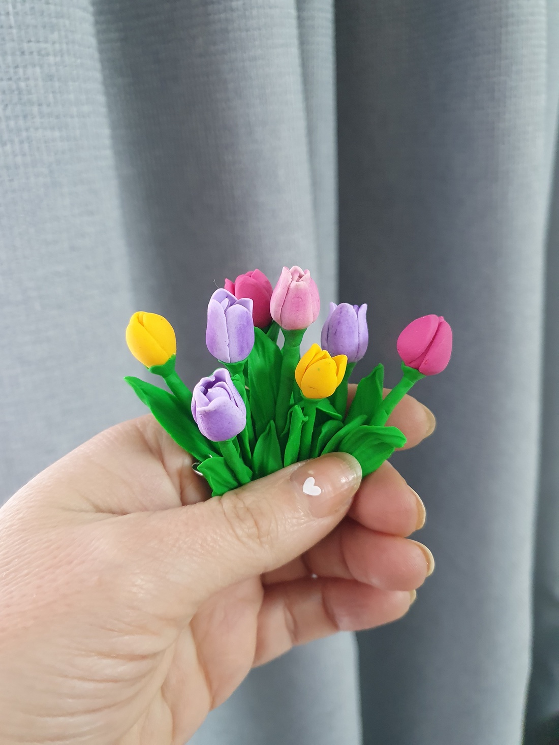 Lalea broșă mărțișor - bijuterii - broșe - Artynos.ro