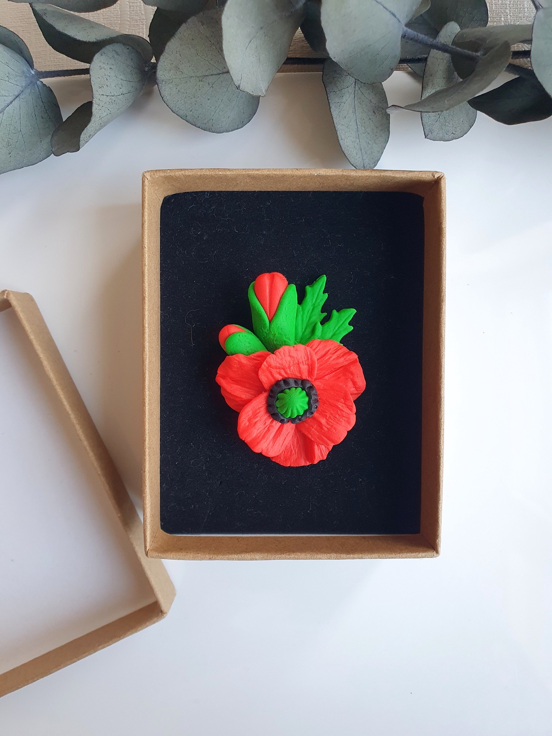 Broșă cu maci - bijuterii - broșe - Artynos.ro