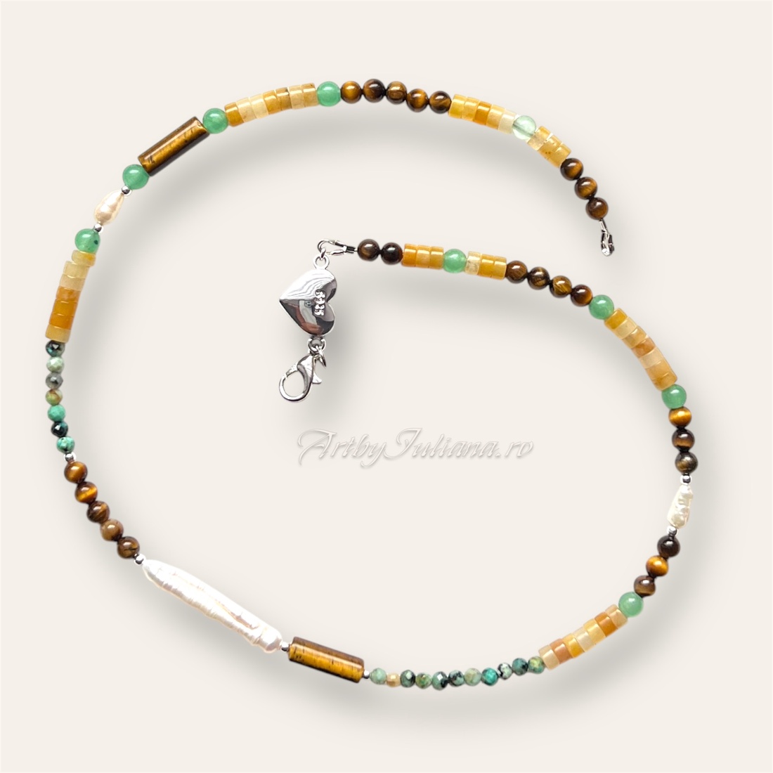 Colier handmade cu pietre semipretioase si argint Poienița cu flori - bijuterii - coliere - coliere cu mărgele - Artynos.ro Colier handmade cu pietre semipretioase si argint Poienița cu flori - bijuterii - coliere - coliere cu mărgele - Artynos.ro