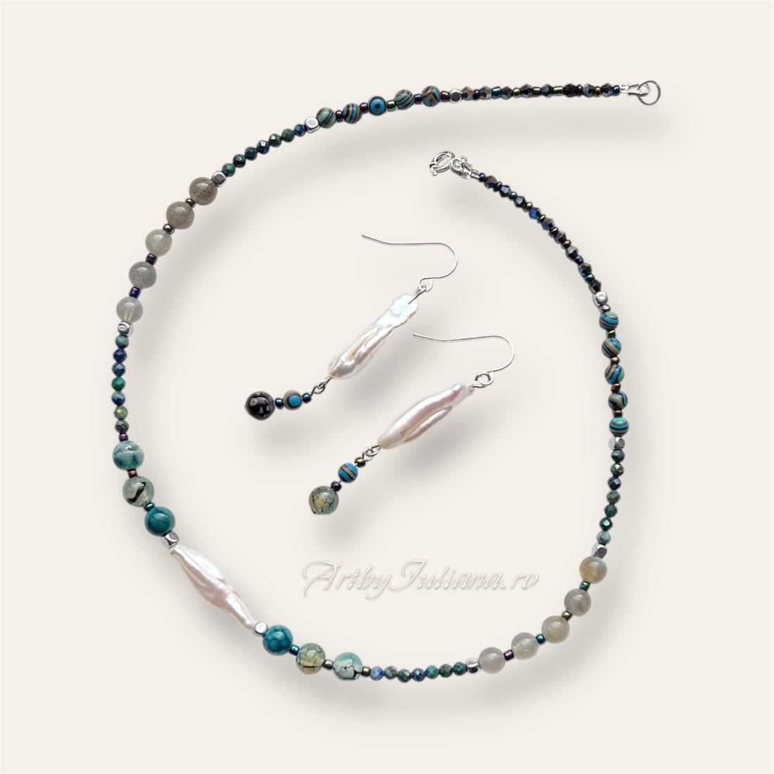Set (colier, cercei) pietre semiprețioase și perle Valurile mării - bijuterii - seturi de bijuterii - Artynos.ro Set (colier, cercei) pietre semiprețioase și perle Valurile mării - bijuterii - seturi de bijuterii - Artynos.ro