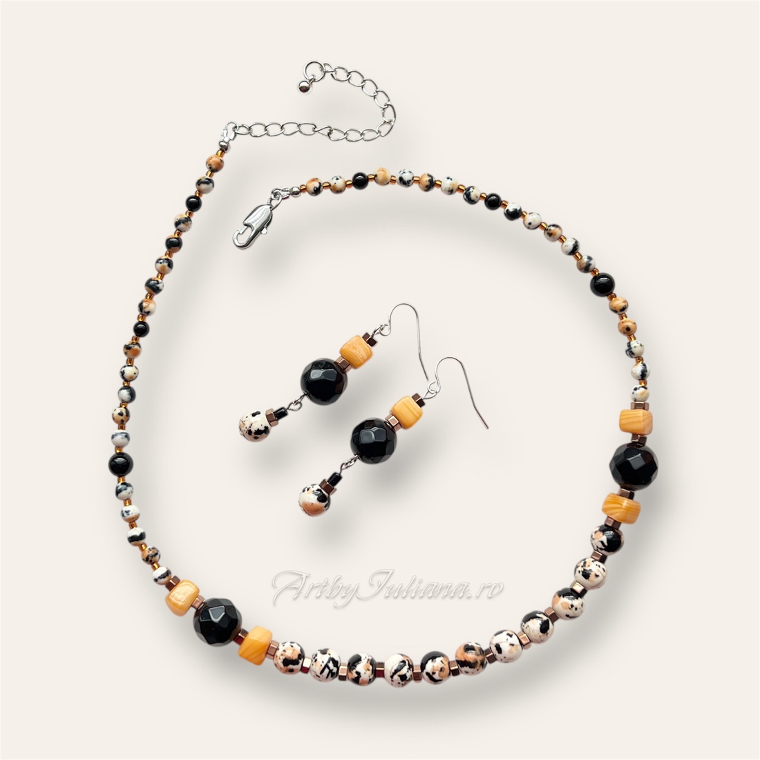 Set (colier, cercei) pietre semiprețioase Duminică dimineața - bijuterii - seturi de bijuterii - Artynos.ro Set (colier, cercei) pietre semiprețioase Duminică dimineața - bijuterii - seturi de bijuterii - Artynos.ro