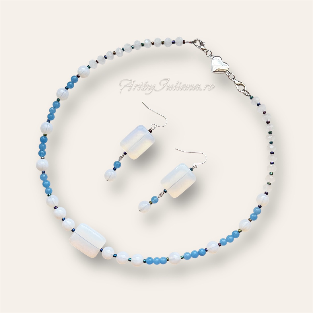 Colier handmade cu pietre semipretioase si argint Cer de vară - bijuterii - seturi de bijuterii - Artynos.ro Colier handmade cu pietre semipretioase si argint Cer de vară - bijuterii - seturi de bijuterii - Artynos.ro