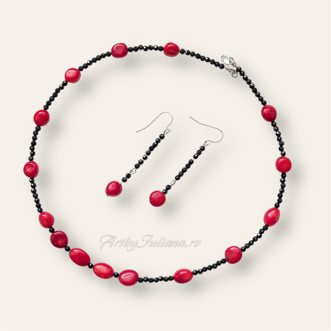 Colier handmade cu pietre semipretioase Negru și roșu - bijuterii - seturi de bijuterii - Artynos.ro Colier handmade cu pietre semipretioase Negru și roșu - bijuterii - seturi de bijuterii - Artynos.ro