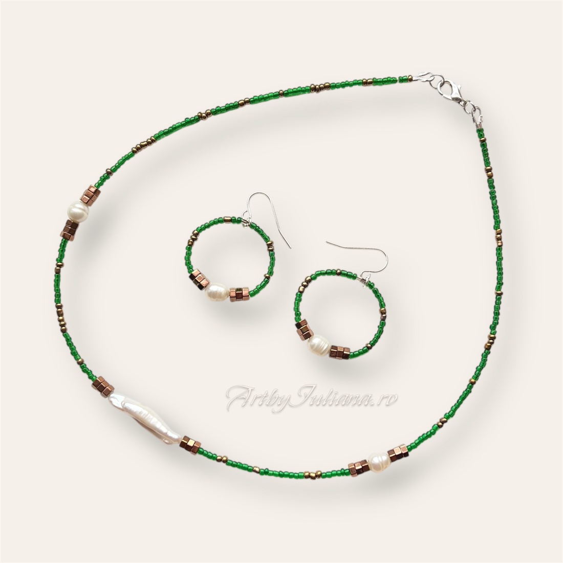 Set (colier, cercei) pietre semiprețioase și argint Iarba verde de acasă - bijuterii - seturi de bijuterii - Artynos.ro Set (colier, cercei) pietre semiprețioase și argint Iarba verde de acasă - bijuterii - seturi de bijuterii - Artynos.ro