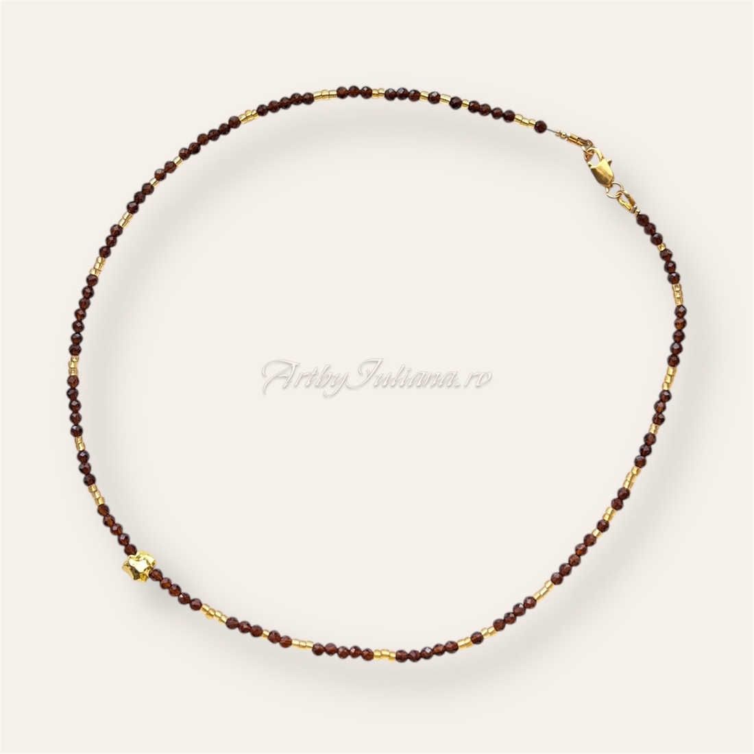 Colier handmade cu pietre semiprețioase Comoara din insulă - bijuterii - coliere - coliere cu mărgele - Artynos.ro Colier handmade cu pietre semiprețioase Comoara din insulă - bijuterii - coliere - coliere cu mărgele - Artynos.ro
