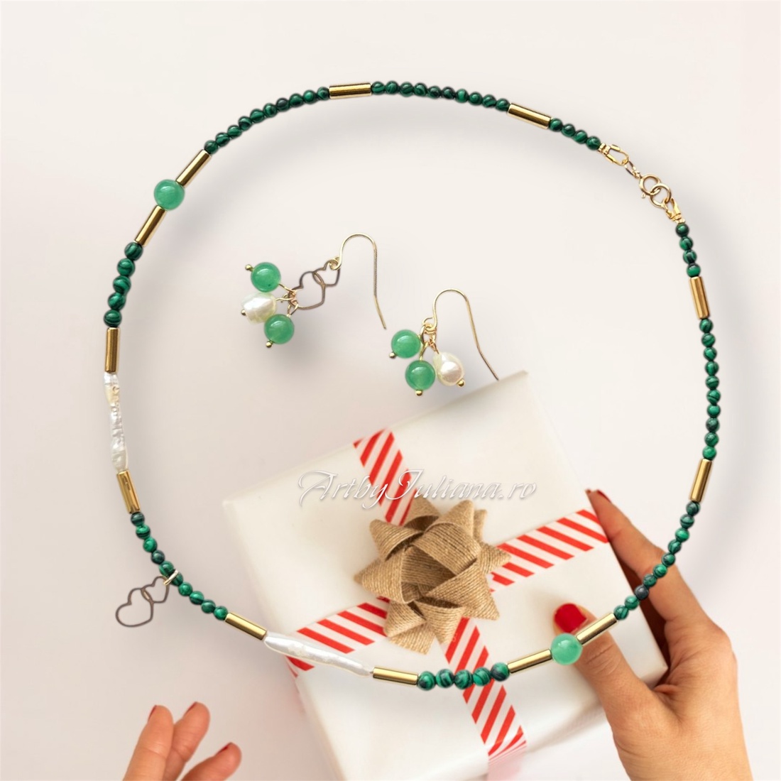 Set (colier, cercei) argint, perle și pietre semiprețioase Inimi de aur - bijuterii - seturi de bijuterii - Artynos.ro