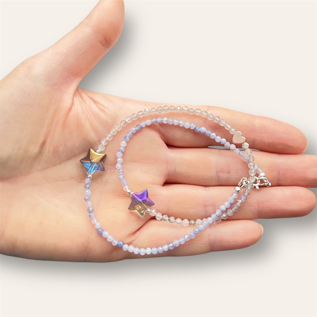 Colier handmade cu argint și pietre semiprețioase Fulgi de nea - bijuterii - coliere - coliere din pietre semiprețioase - Artynos.ro