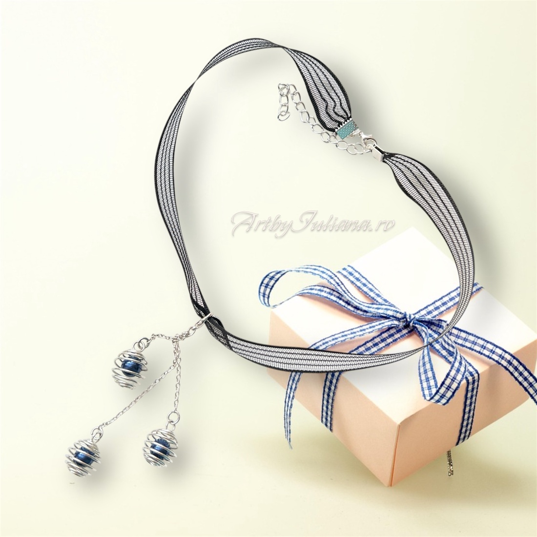 Choker dantelă neagra și pandantiv detasabil - bijuterii - coliere - chockere - Artynos.ro