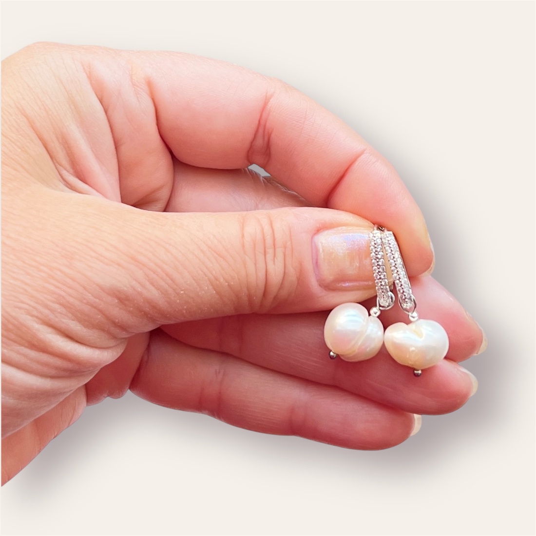 Set handmade cu argint 925 si perle baroc Noaptea nunții - accesorii nuntă - bijuterii mireasă - set bijuterii de mireasă - Artynos.ro