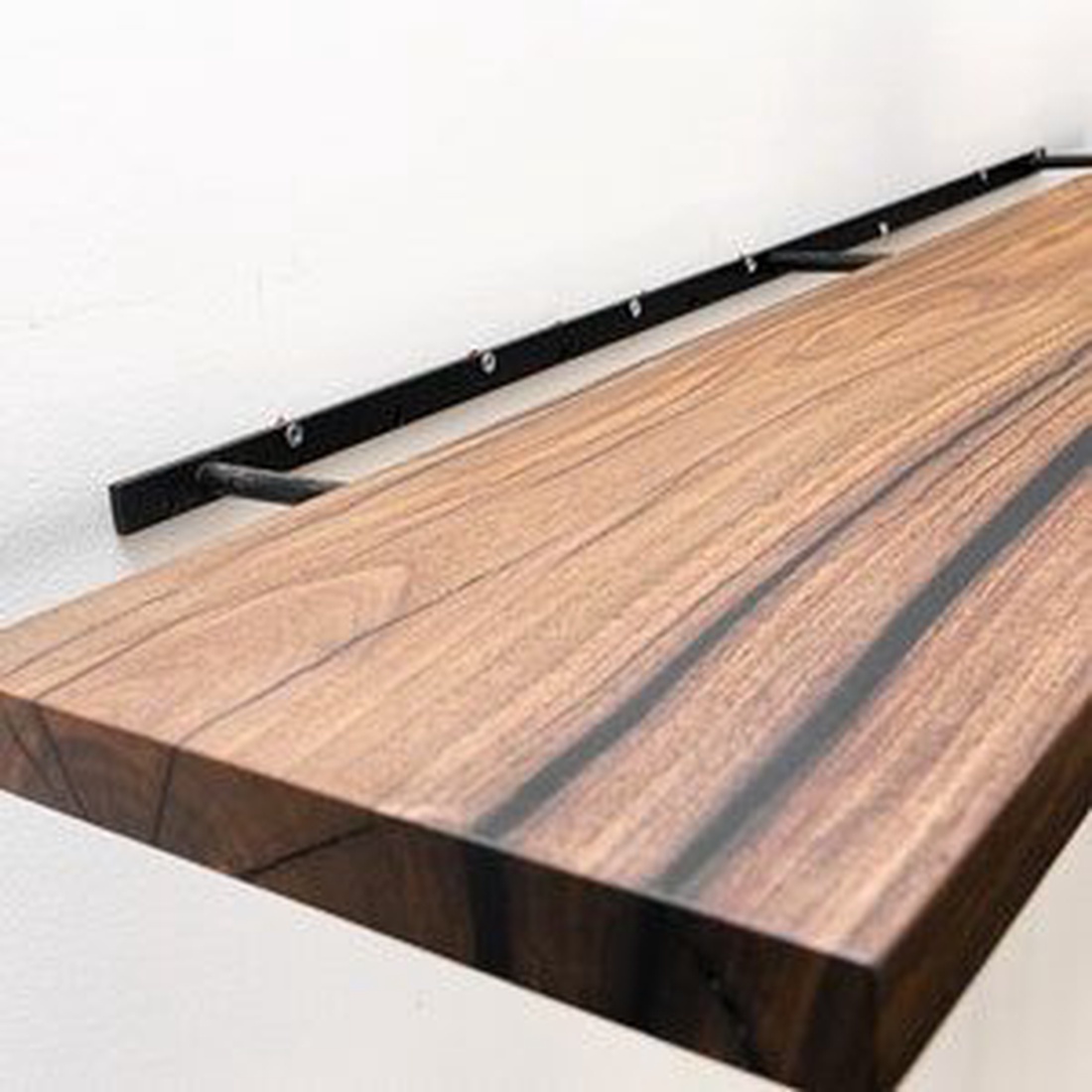 Raft - poliță din lemn masiv - accessorii și unelte - accesorii decorative - alte accesorii - Artynos.ro Raft - poliță din lemn masiv - accessorii și unelte - accesorii decorative - alte accesorii - Artynos.ro