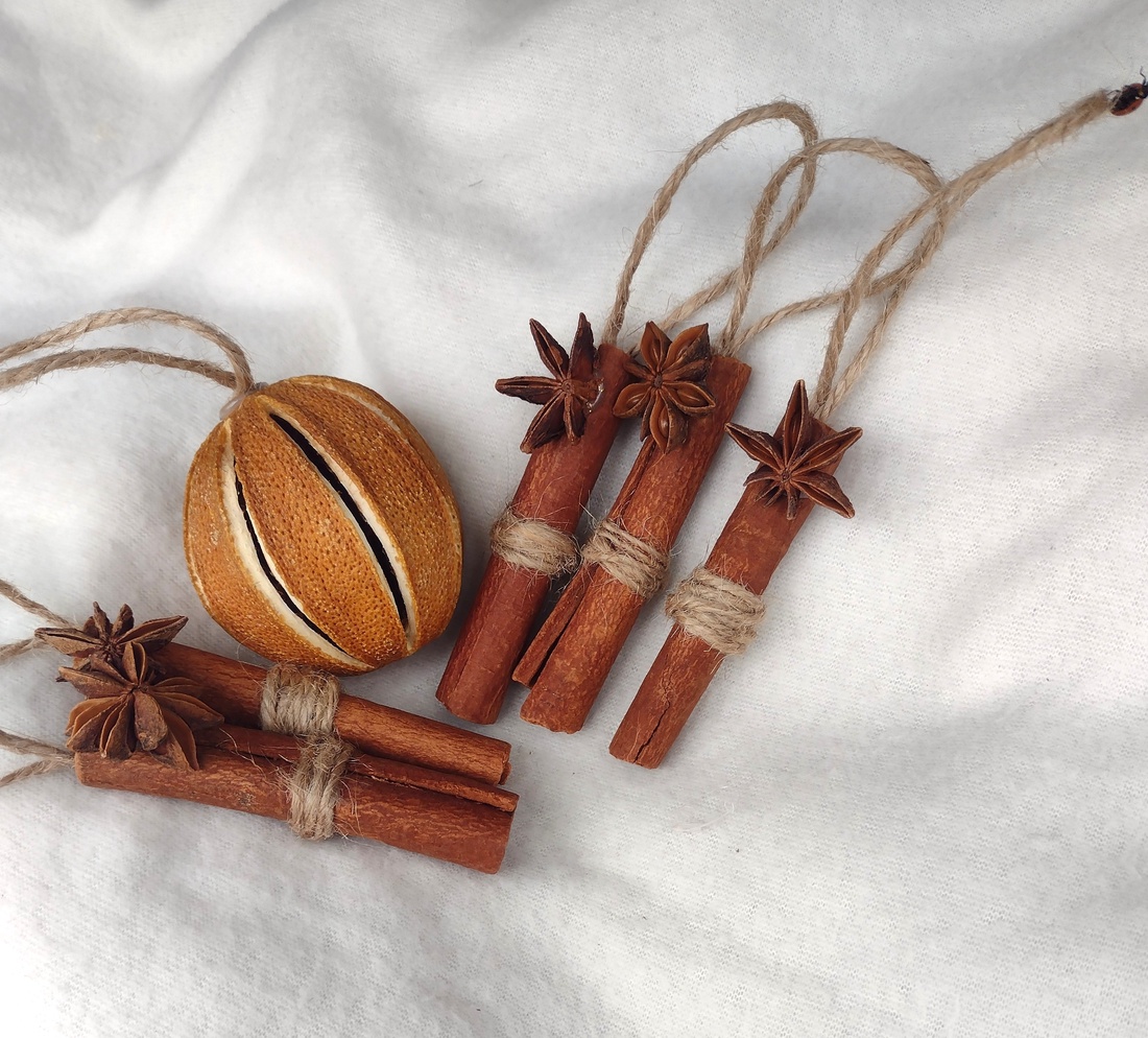 Set globuri naturale batoane de scorțișoară - crăciun - decorațiuni de crăciun de casă - globuri de crăciun - Artynos.ro