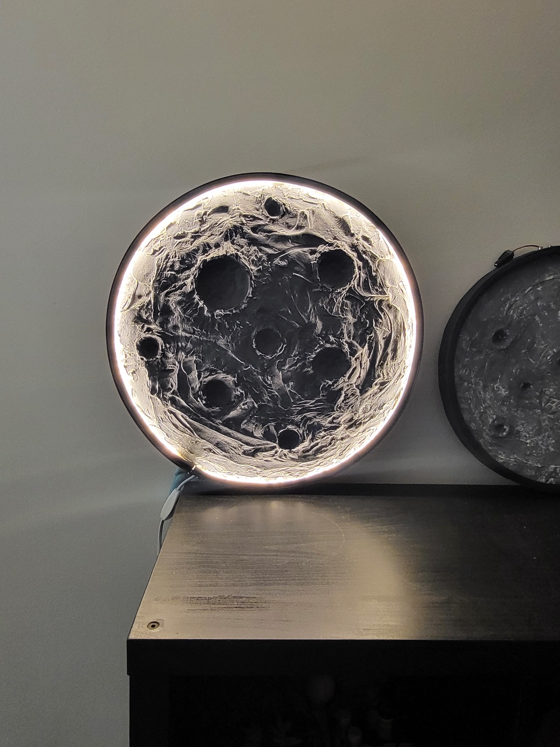 Artemis Moon by Luchian - casă & stil de viață - accesorii pentru decorat casa - decorațiuni de pereți, decorațiuni suspendate - decorațiuni suspendate - Artynos.ro Artemis Moon by Luchian - casă & stil de viață - accesorii pentru decorat casa - decorațiuni de pereți, decorațiuni suspendate - decorațiuni suspendate - Artynos.ro