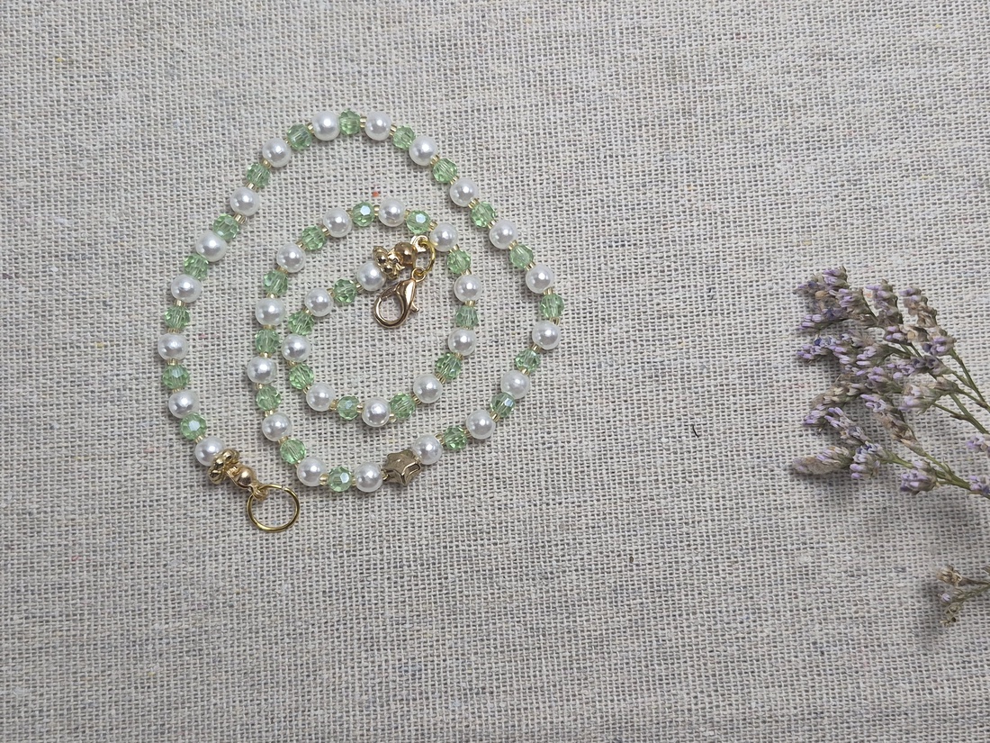 Colier cu Faux Pearls și Mărgele Verzi - bijuterii - coliere - coliere din mărgele - Artynos.ro