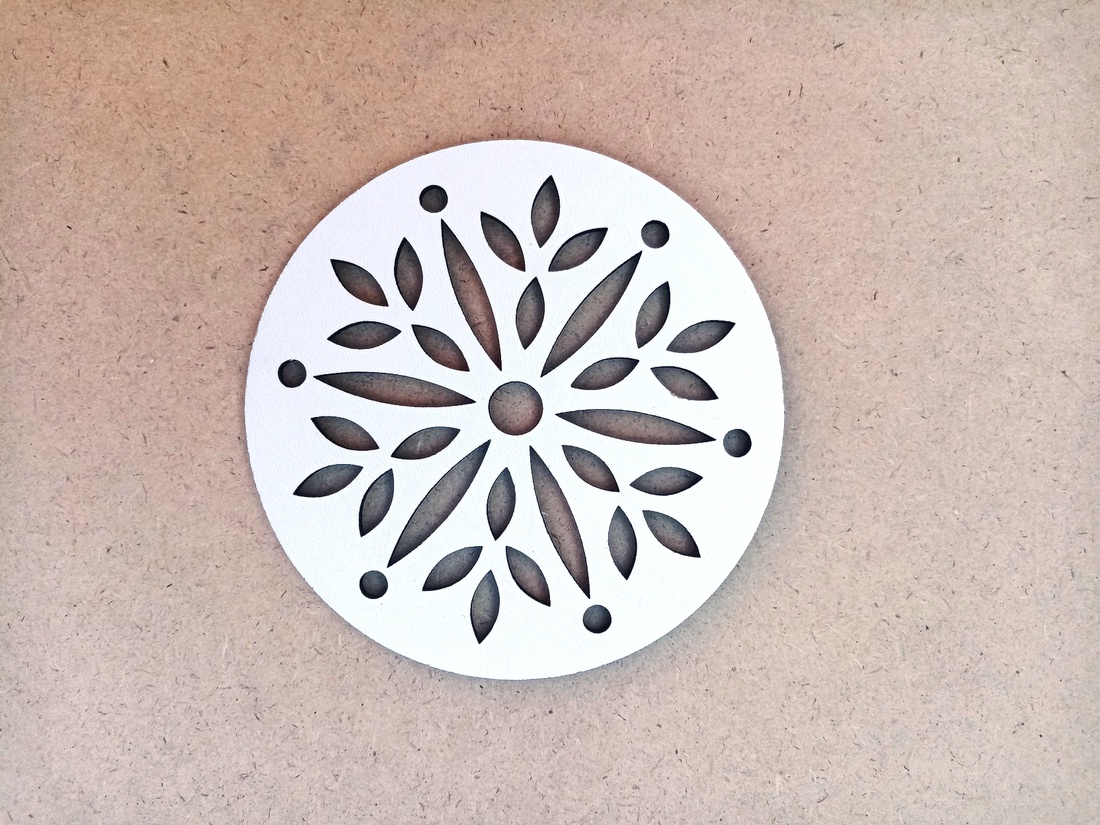 Suport pahar din MDF alb de 2.5 mm, diametru 10 cm - accessorii și unelte - accesorii decorative - alte accesorii - Artynos.ro Suport pahar din MDF alb de 2.5 mm, diametru 10 cm - accessorii și unelte - accesorii decorative - alte accesorii - Artynos.ro