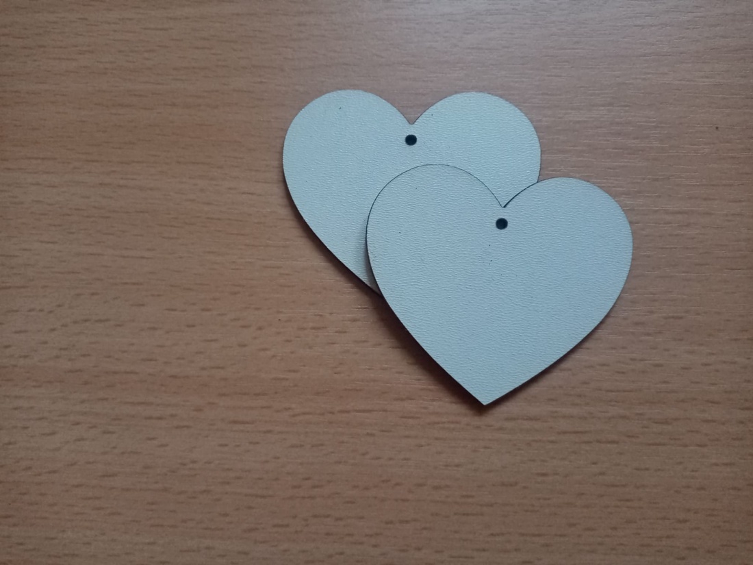 Set 50 blank-uri in forma de inima pentru martisor. 5.7x5 cm - accessorii și unelte - accesorii decorative - alte accesorii - Artynos.ro