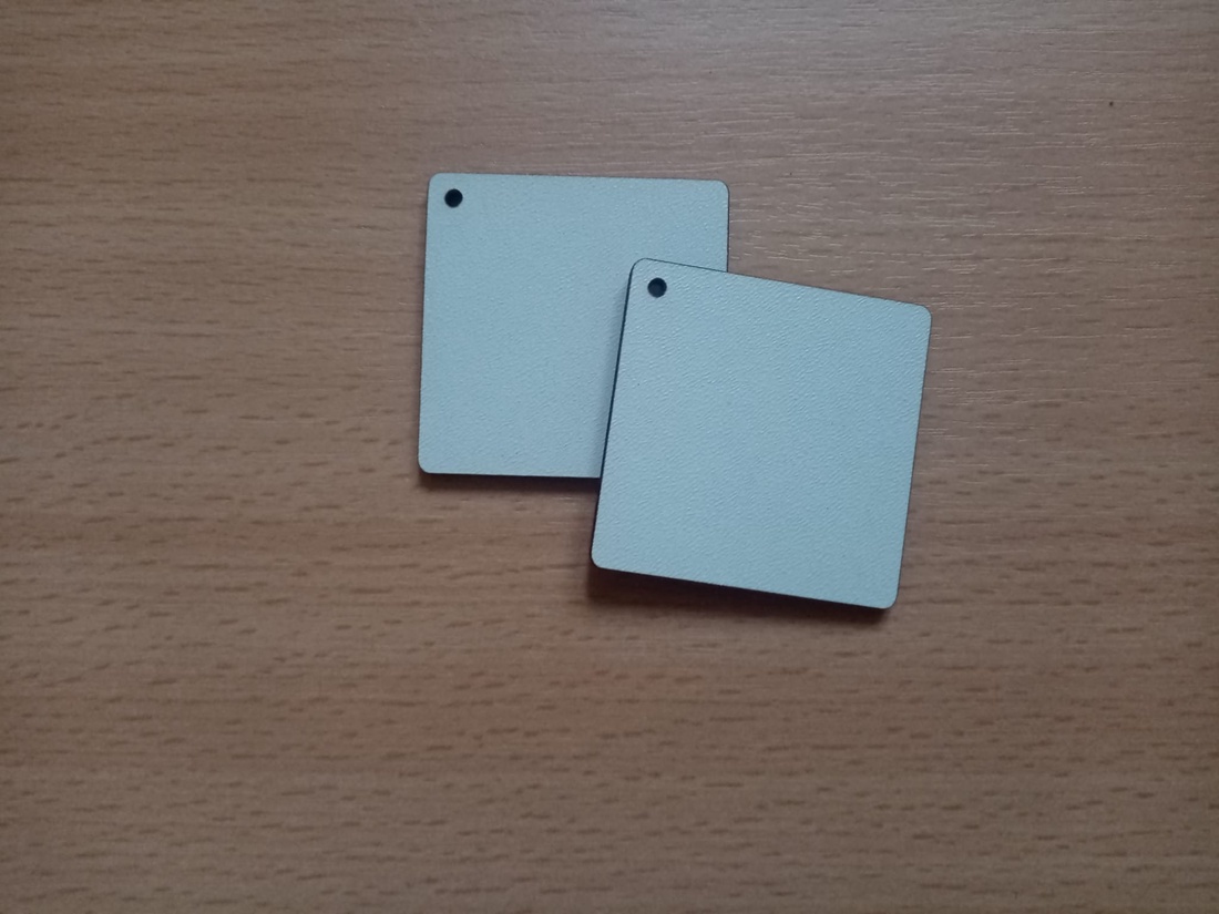 Set 50 blank-uri, forma rotunda, pentru martisor. 5.5x5.5 cm - accessorii și unelte - accesorii decorative - alte accesorii - Artynos.ro