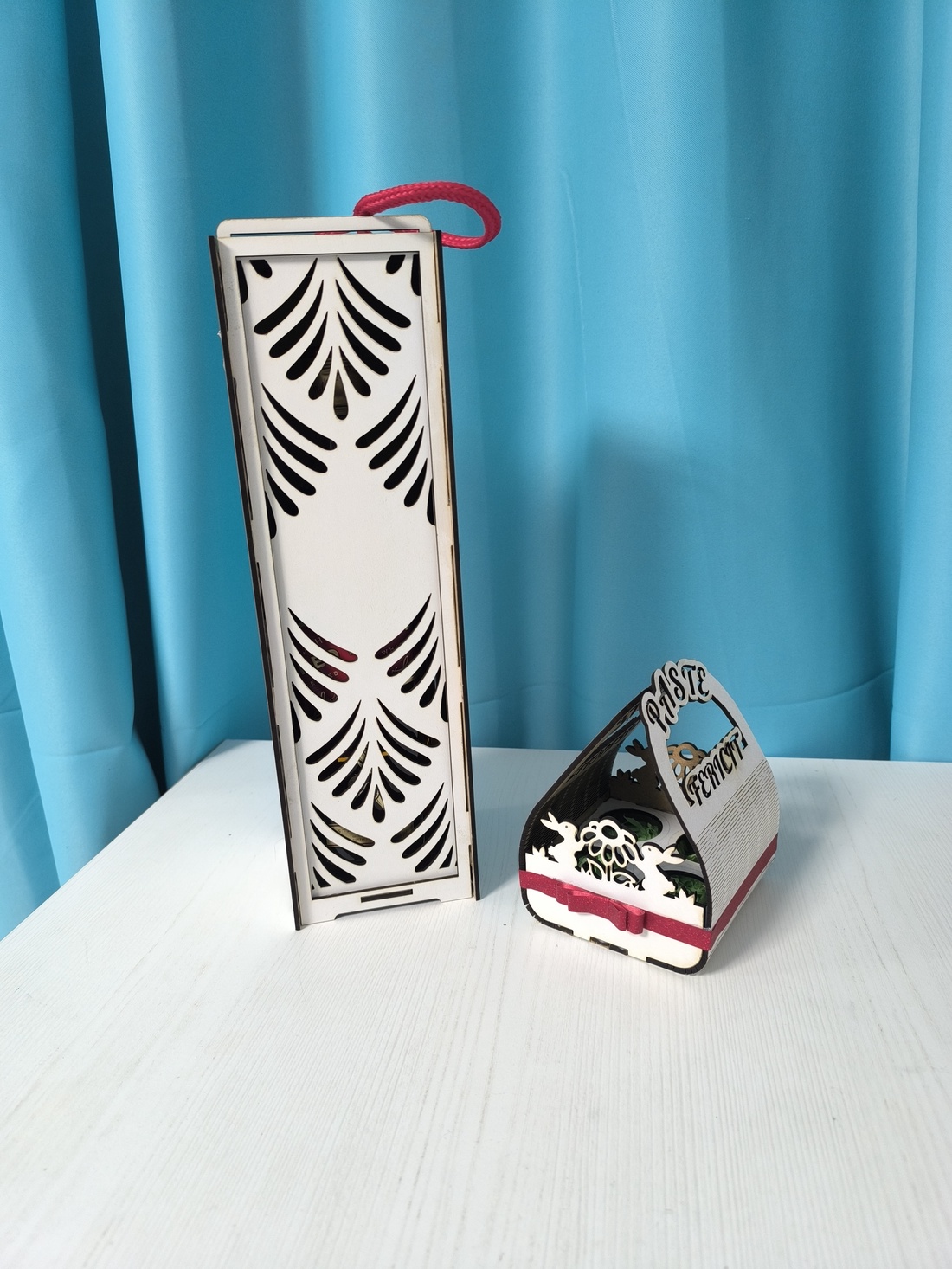 Cutie din lemn pentru sticlă Ambalaj cadou premium, lucrat manual, personalizabil cu gravură - accessorii și unelte - lemn - cutie - Artynos.ro Cutie din lemn pentru sticlă Ambalaj cadou premium, lucrat manual, personalizabil cu gravură - accessorii și unelte - lemn - cutie - Artynos.ro