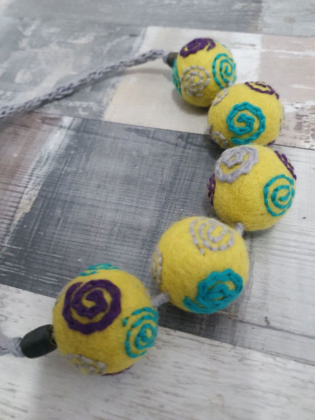 Colier  - bijuterii - coliere - coliere brodate - Artynos.ro