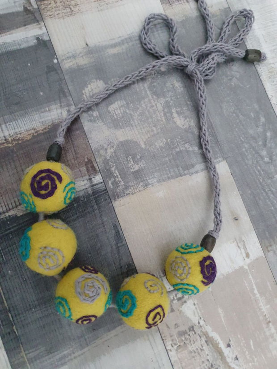 Colier  - bijuterii - coliere - coliere brodate - Artynos.ro