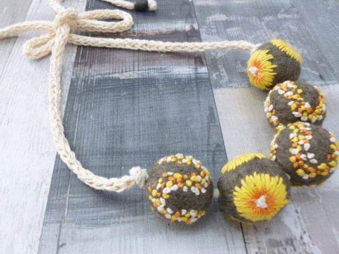 Colier  - bijuterii - coliere - coliere brodate - Artynos.ro