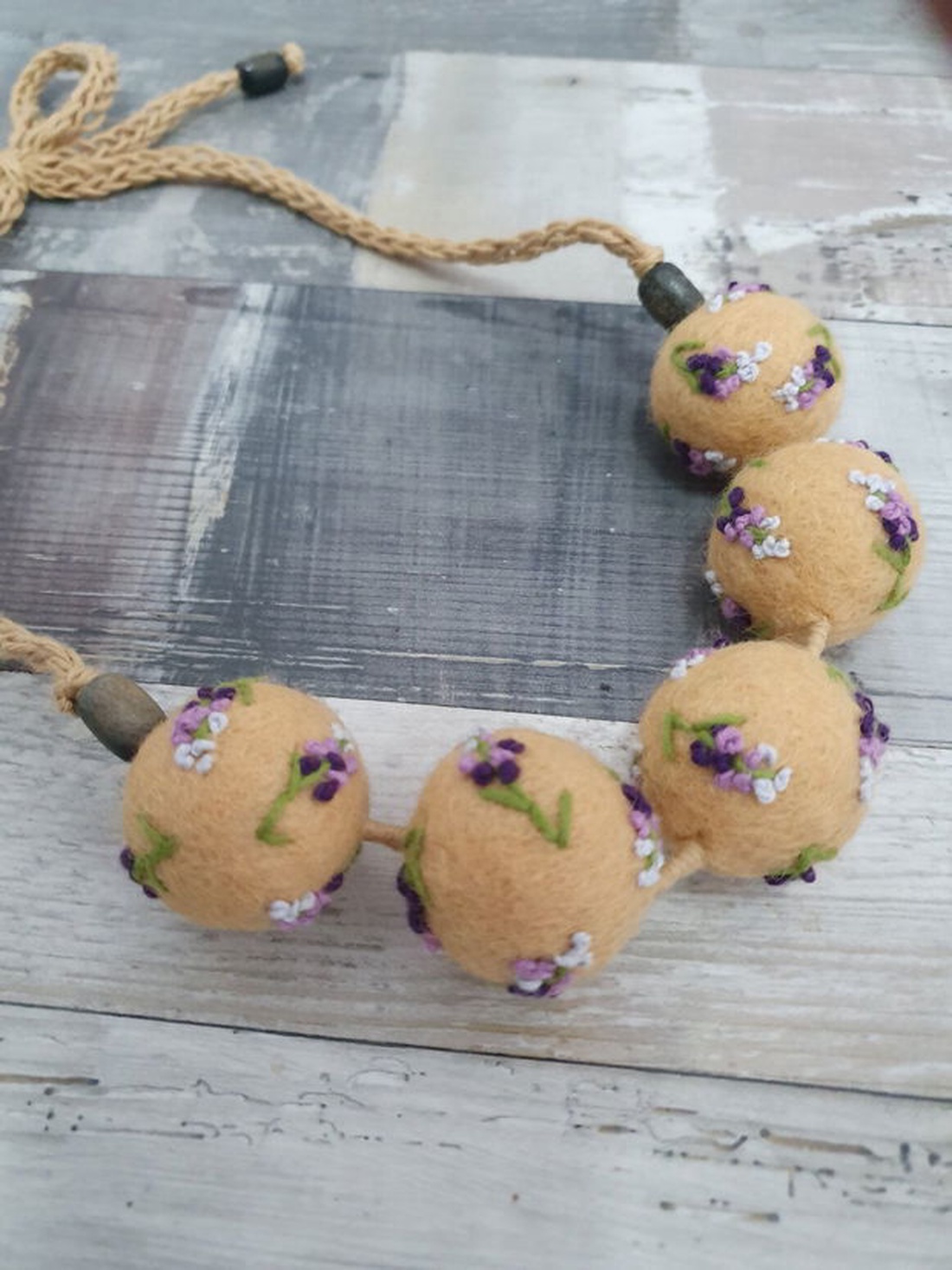 Colier  - bijuterii - coliere - coliere brodate - Artynos.ro