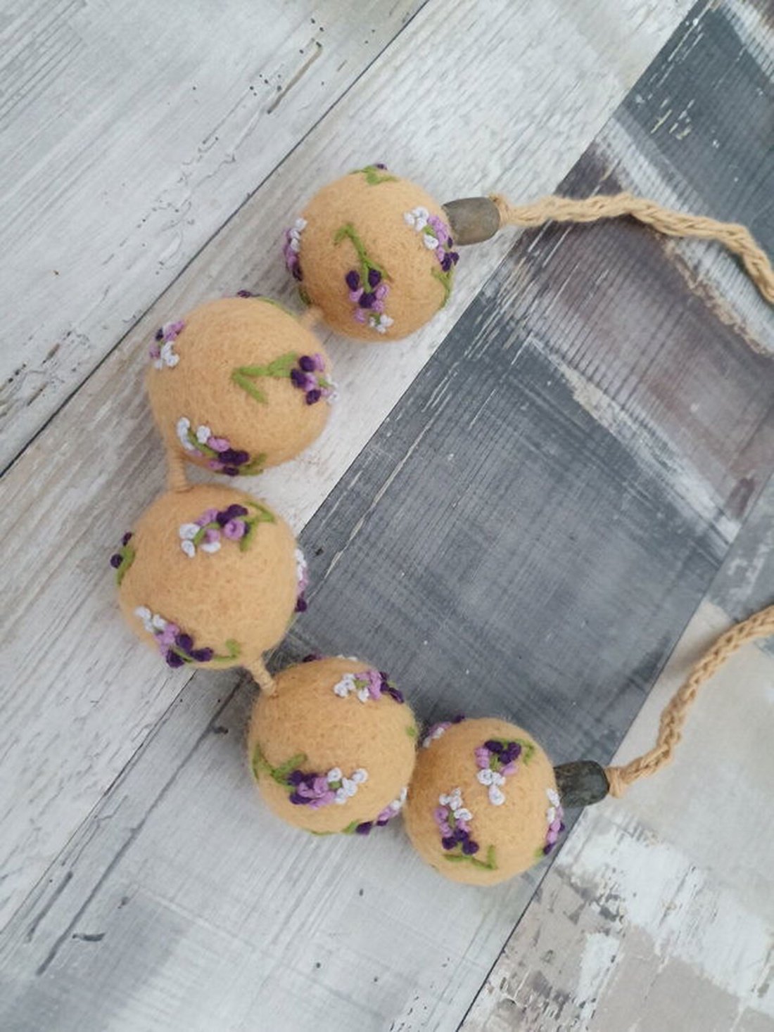 Colier  - bijuterii - coliere - coliere brodate - Artynos.ro