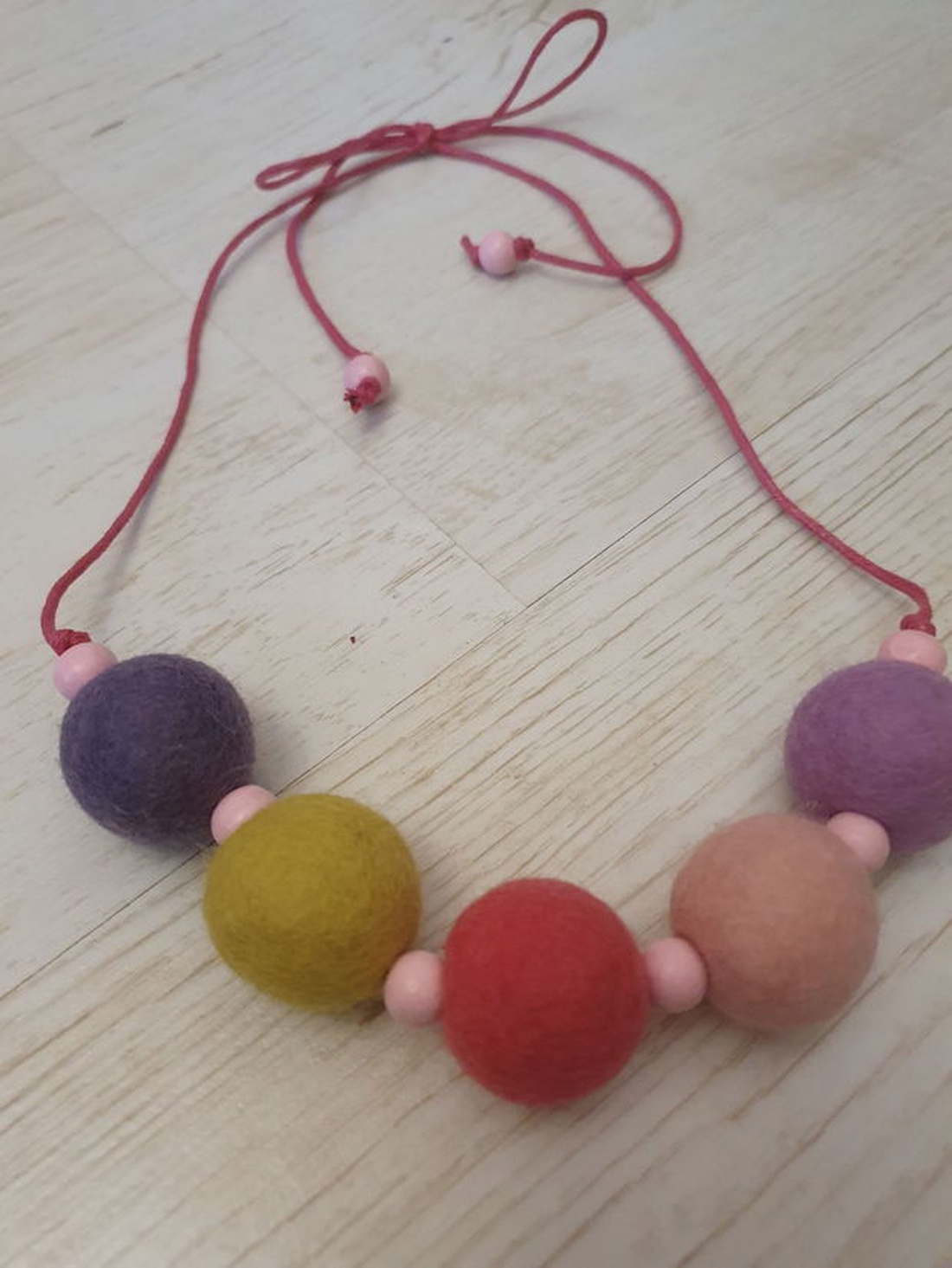 Colier  - bijuterii - coliere - coliere din mărgele - Artynos.ro