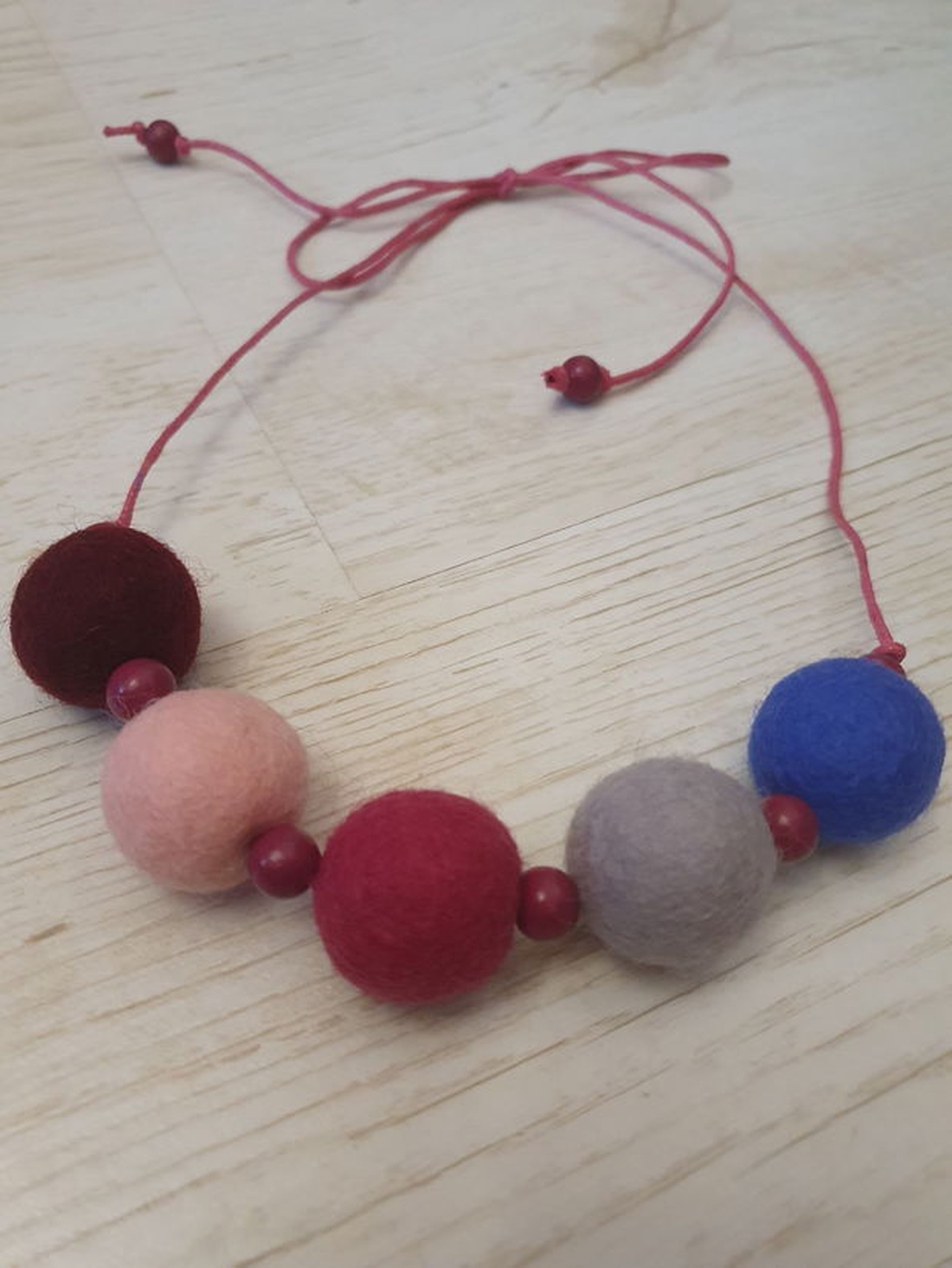 Colier  - bijuterii - coliere - coliere din mărgele - Artynos.ro