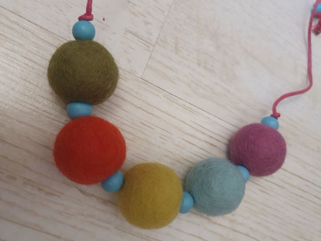 Colier  - bijuterii - coliere - coliere din mărgele - Artynos.ro