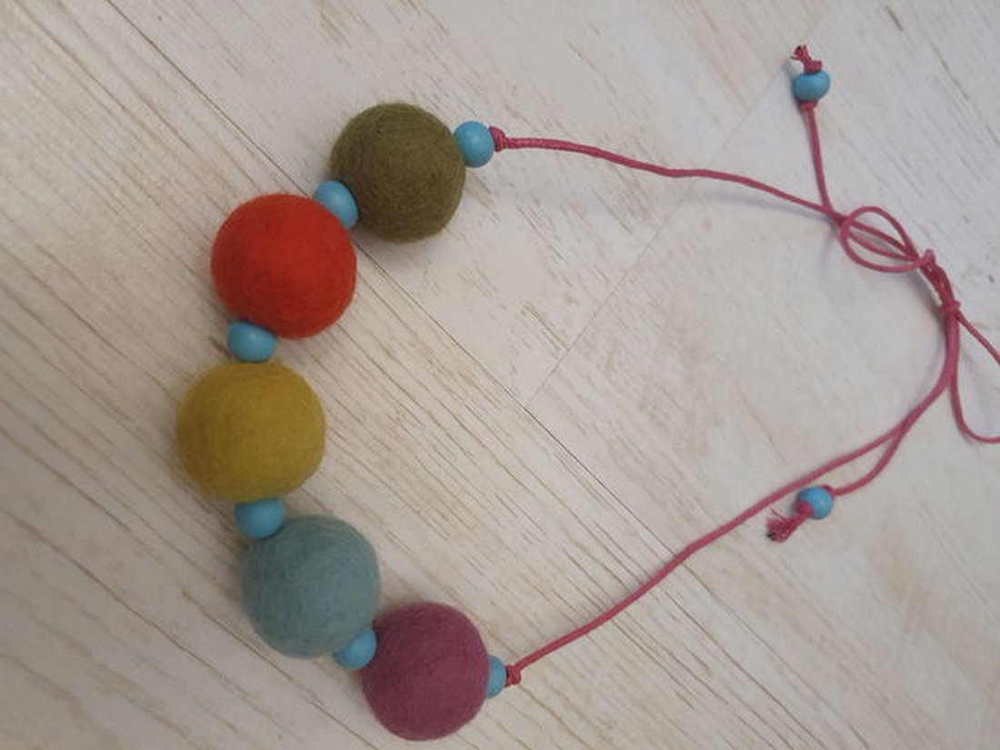 Colier  - bijuterii - coliere - coliere din mărgele - Artynos.ro