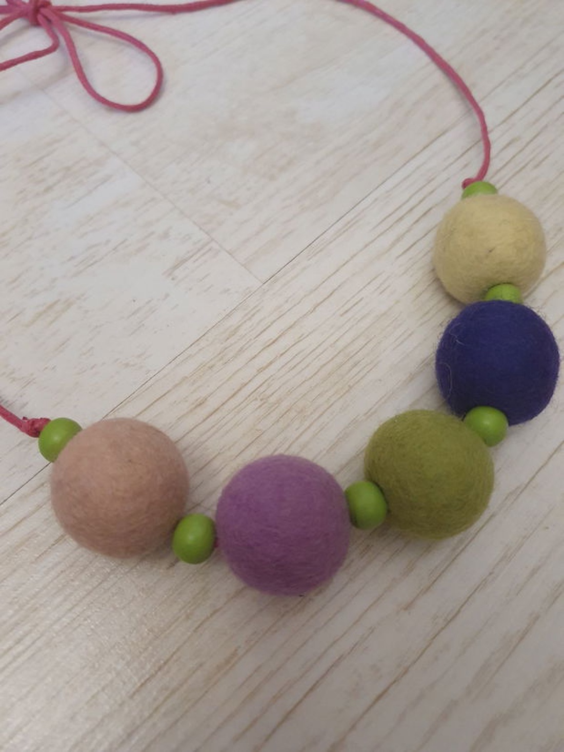 Colier  - bijuterii - coliere - coliere din mărgele - Artynos.ro