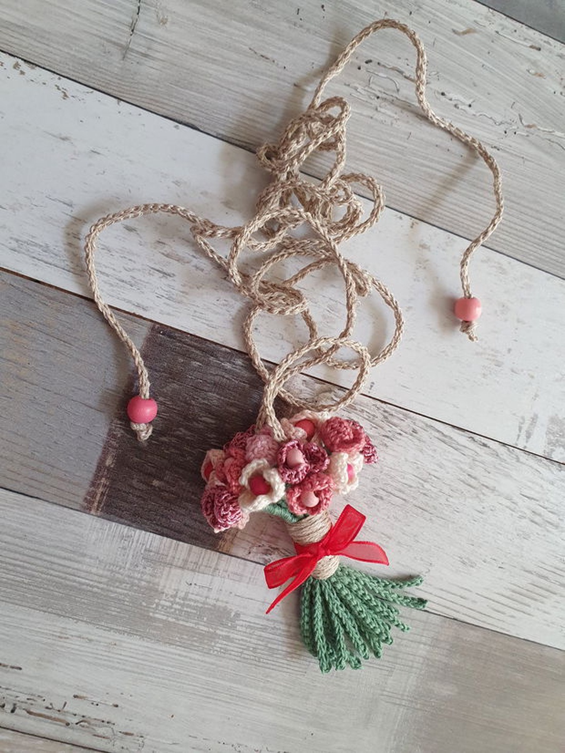 Colier buchetel  - bijuterii - coliere - coliere cu pandative - Artynos.ro