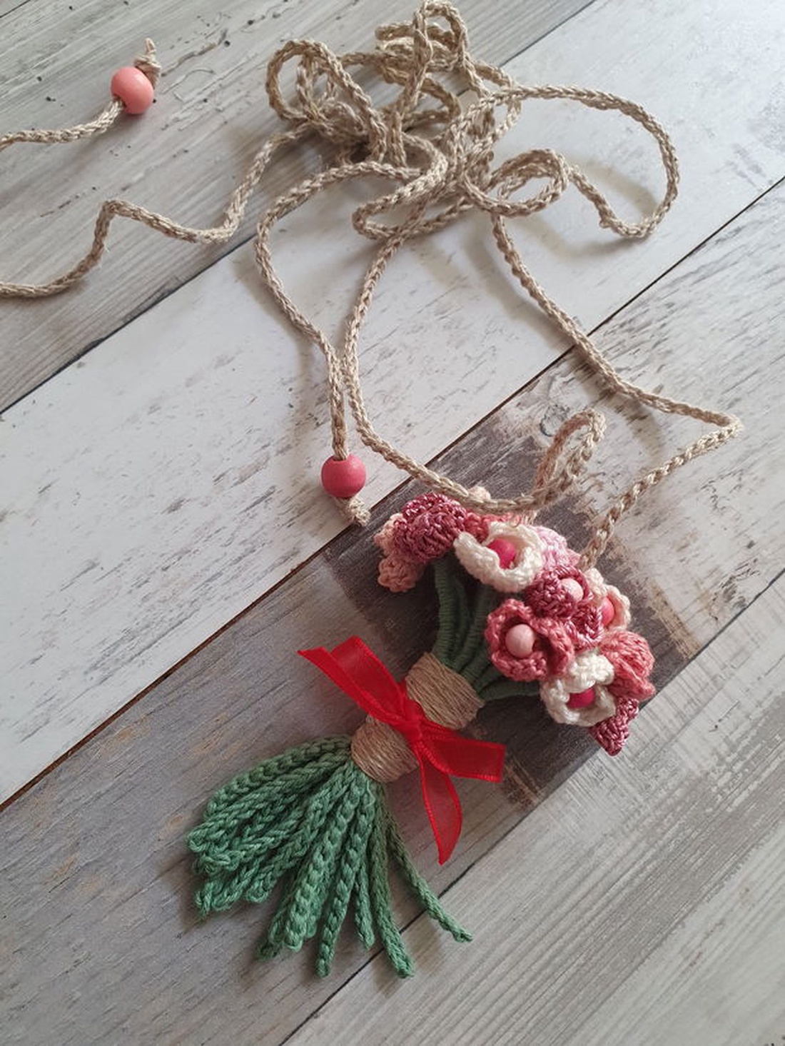 Colier buchetel  - bijuterii - coliere - coliere cu pandative - Artynos.ro