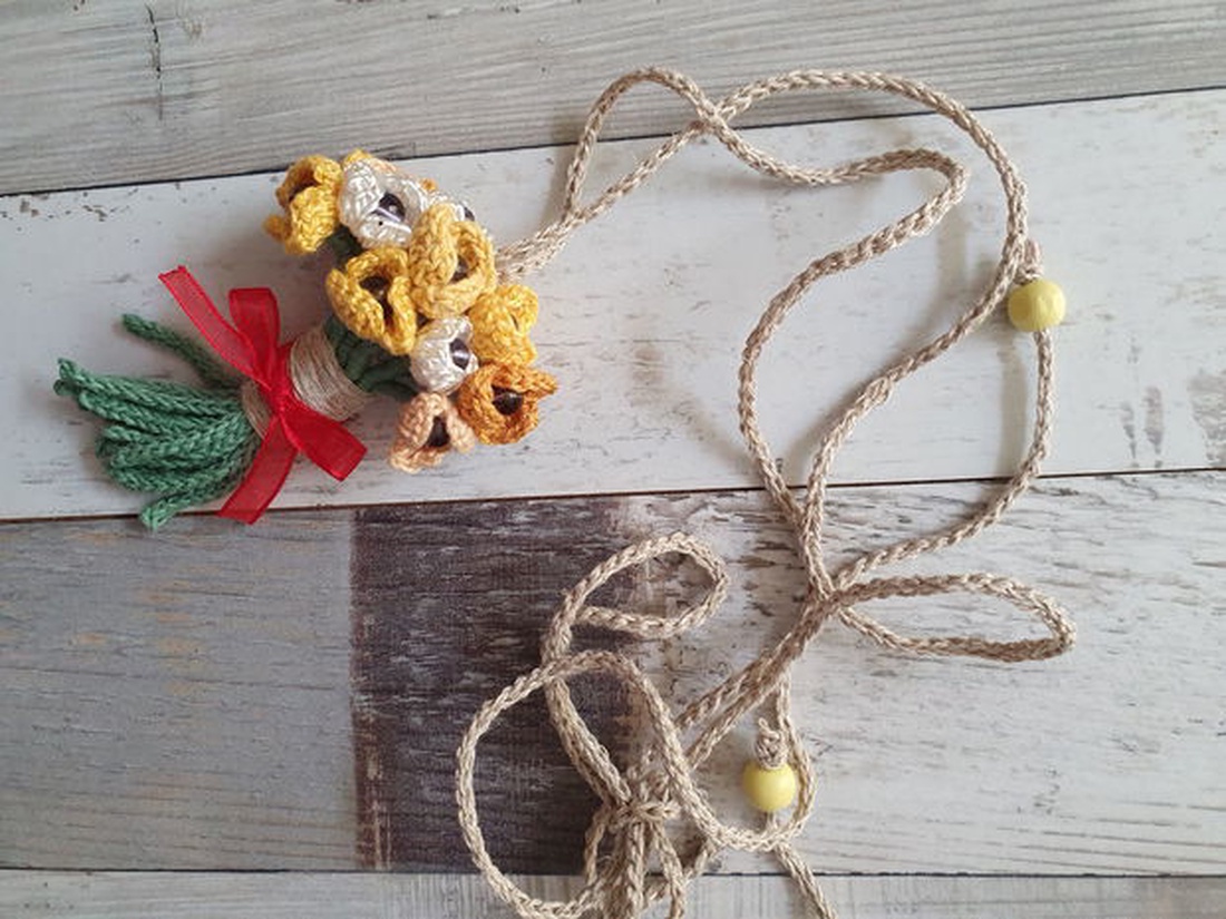 Colier buchetel  - bijuterii - coliere - coliere cu pandative - Artynos.ro